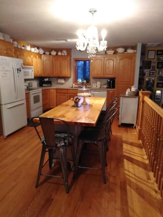 Bed And Breakfast Suite At The Wooded Retreat Pine City Δωμάτιο φωτογραφία
